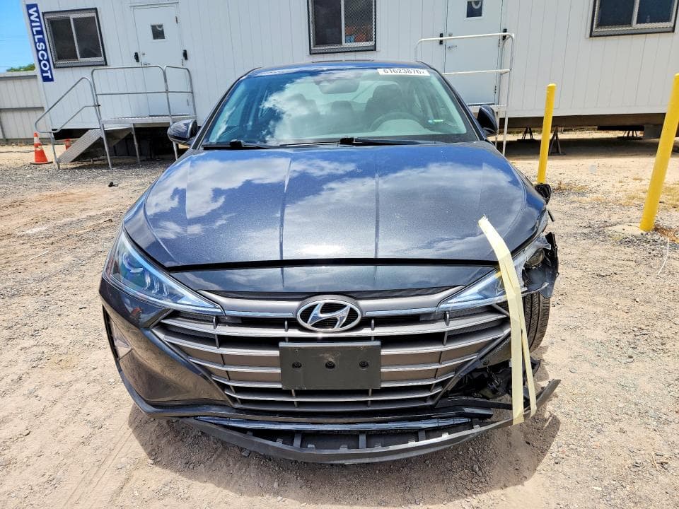 2020 HYUNDAI ELANTRA SEL 5