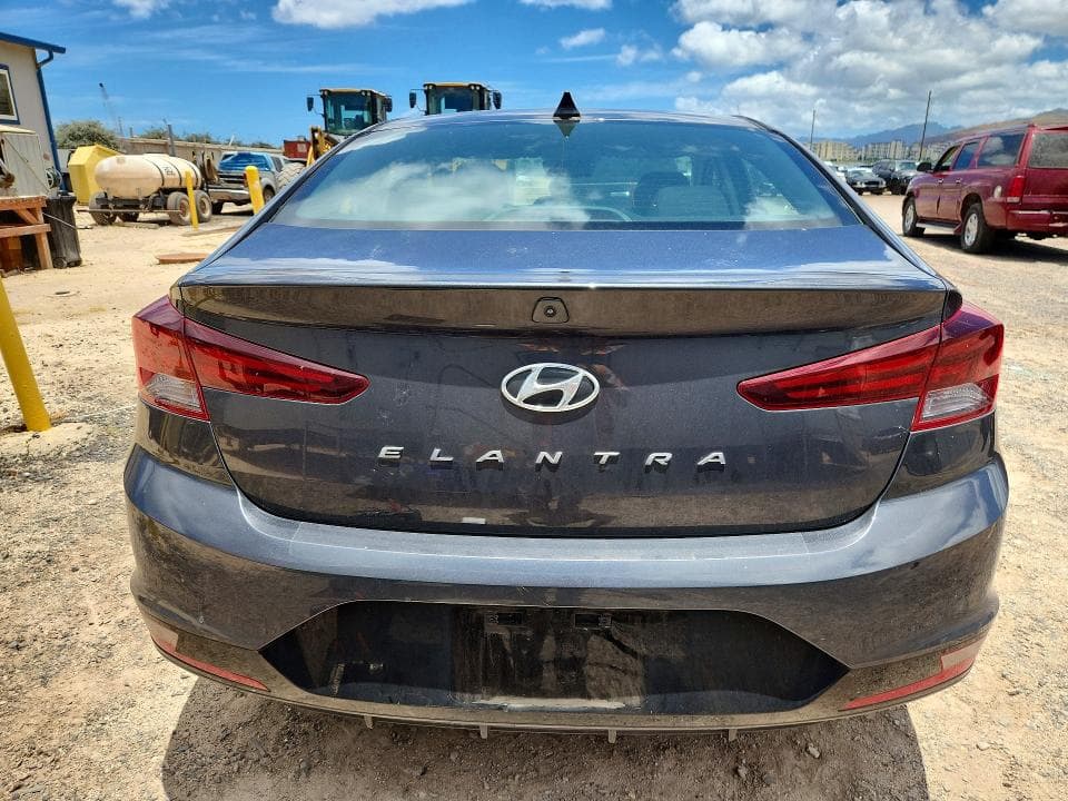 2020 HYUNDAI ELANTRA SEL 6