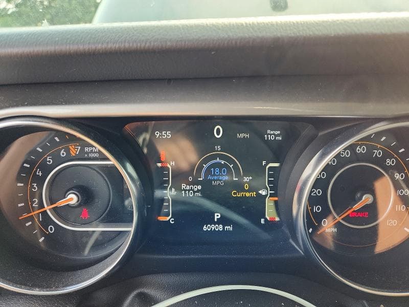 2022 JEEP WRANGLER UNLIMITED SAHARA 9