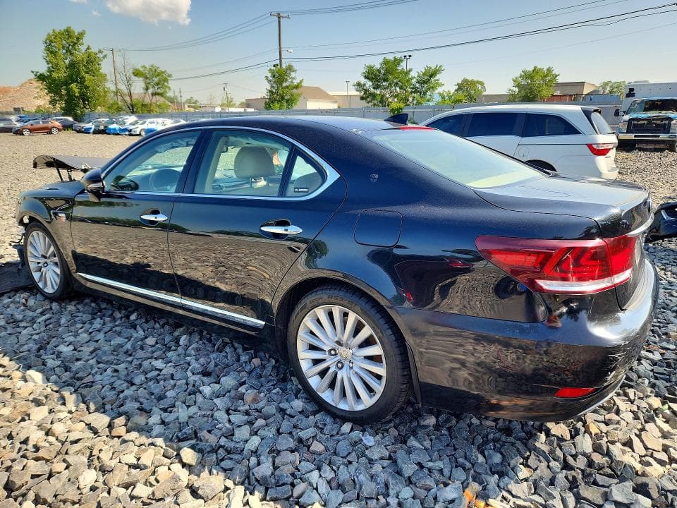 2017 LEXUS LS 460 2