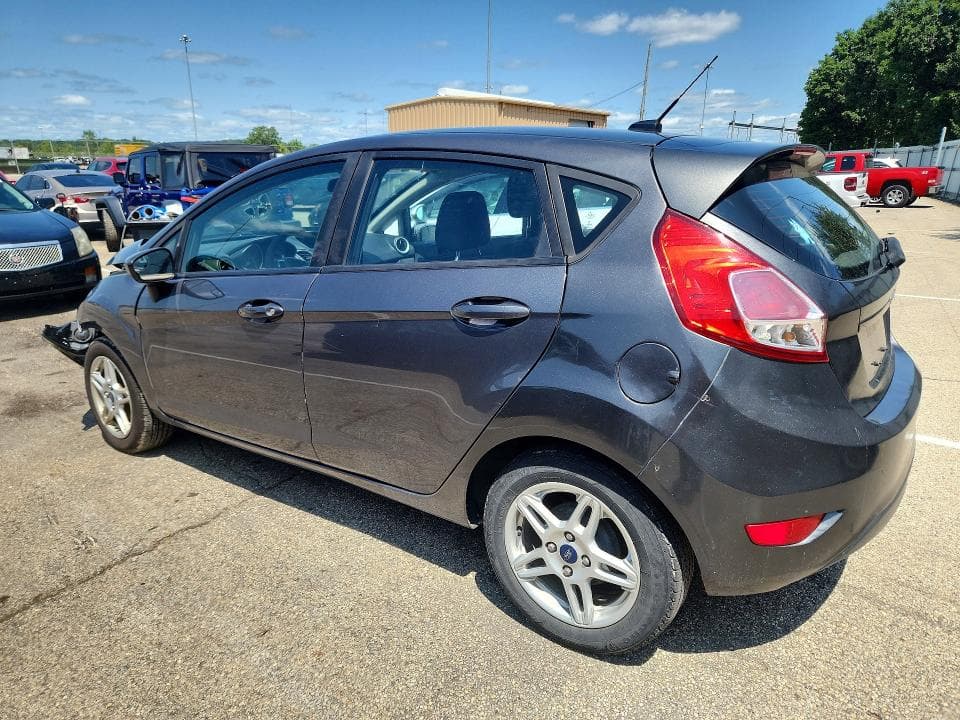 2017 FORD FIESTA SE 2