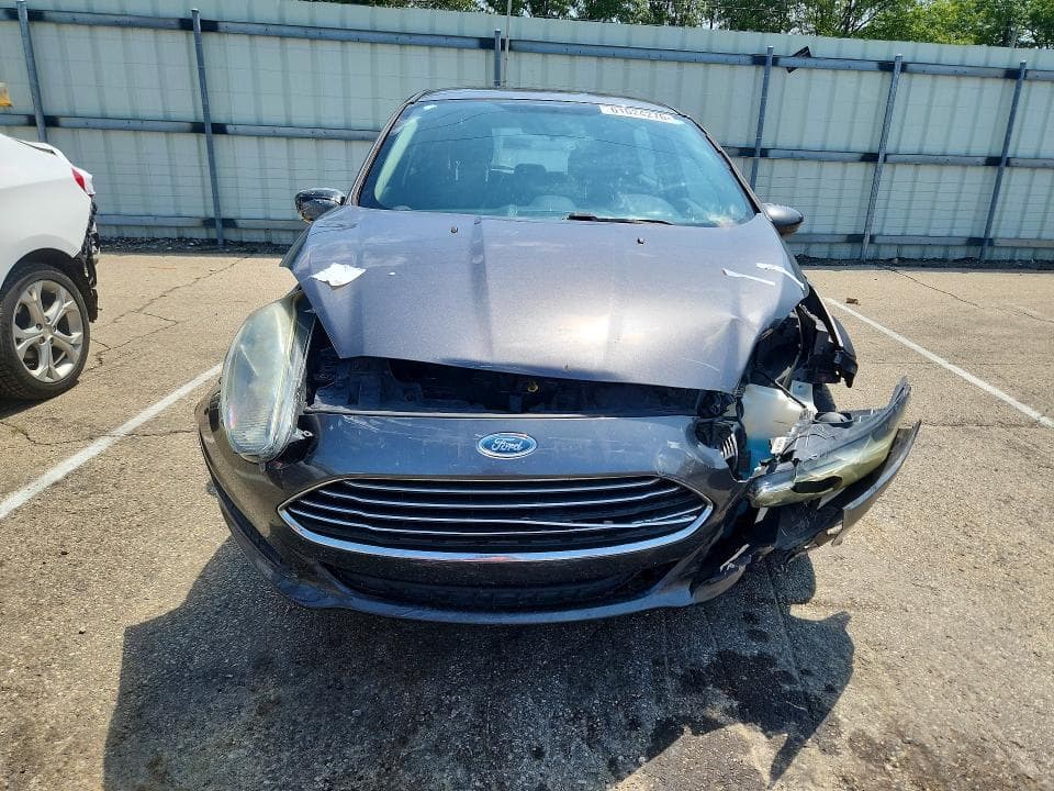 2017 FORD FIESTA SE 5