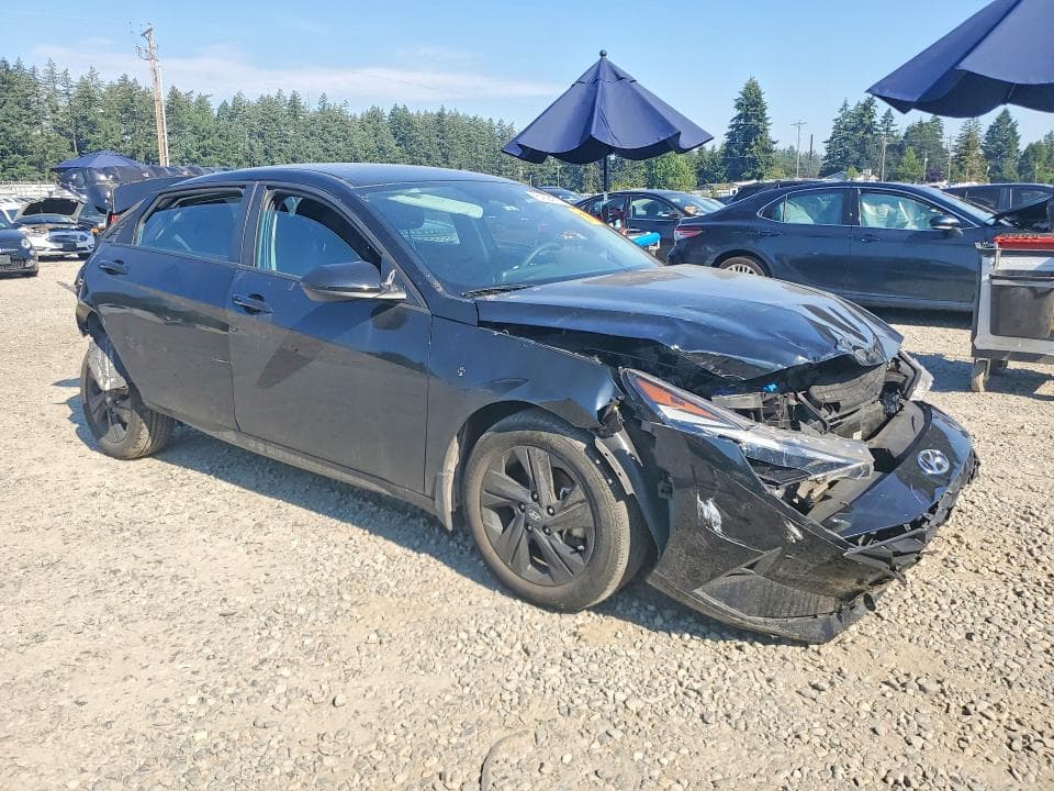 2023 HYUNDAI ELANTRA SEL 4