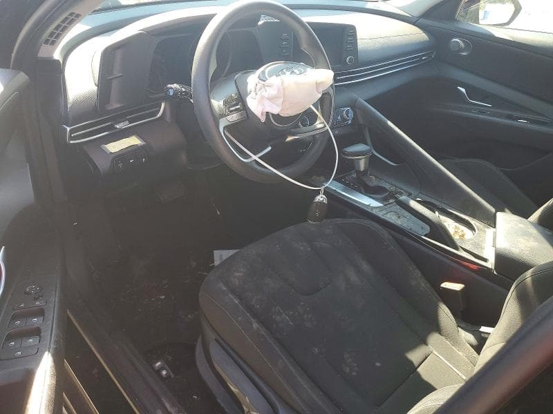 2023 HYUNDAI ELANTRA SEL 8