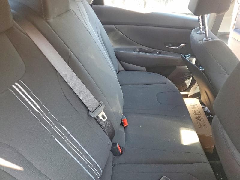 2023 HYUNDAI ELANTRA SEL 10