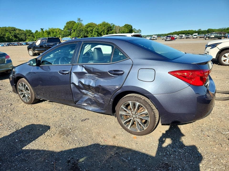 2017 TOYOTA COROLLA SE SE 2