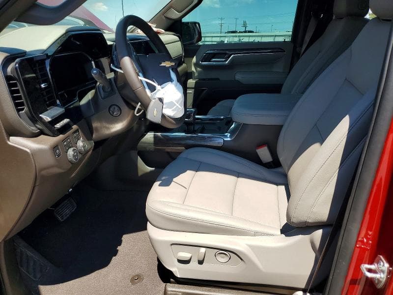 2026 CHEVROLET SILVERADO K1500 LTZ 7