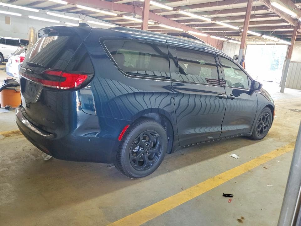 2024 CHRYSLER PACIFICA HYBRID SELECT HYBRID SELECT 3