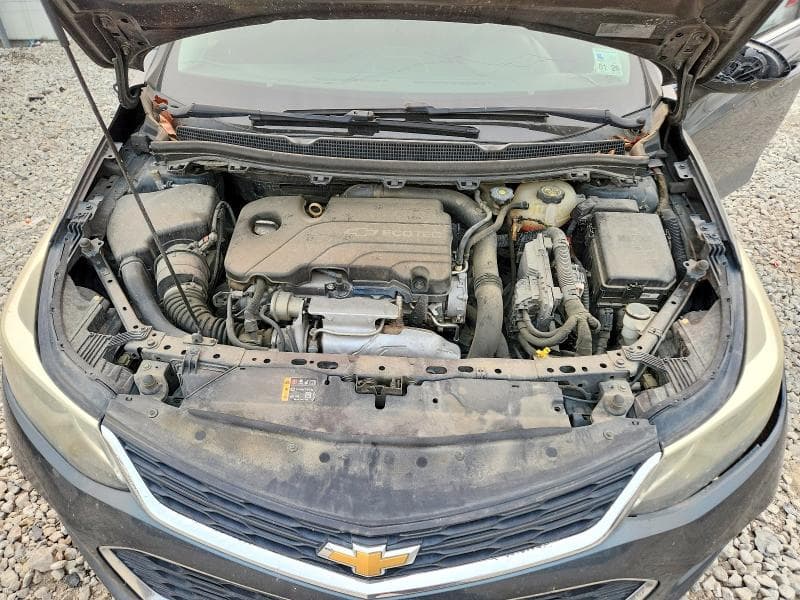 2018 CHEVROLET CRUZE LT 11