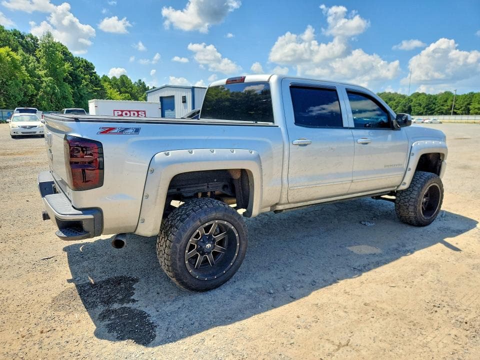2017 CHEVROLET SILVERADO K1500 LT 3
