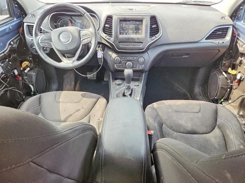 2019 JEEP CHEROKEE LATITUDE 8