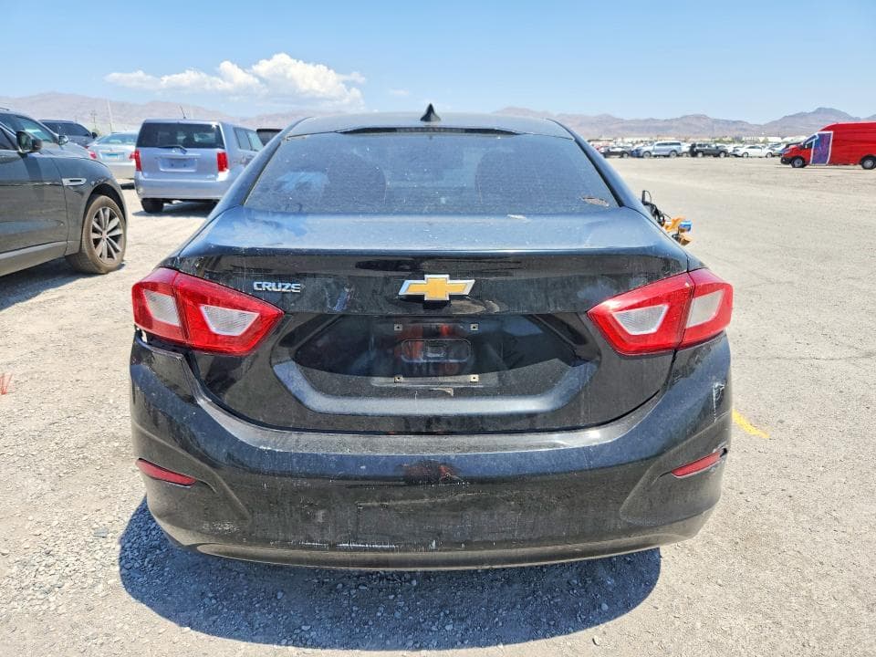 2018 CHEVROLET CRUZE LS 6