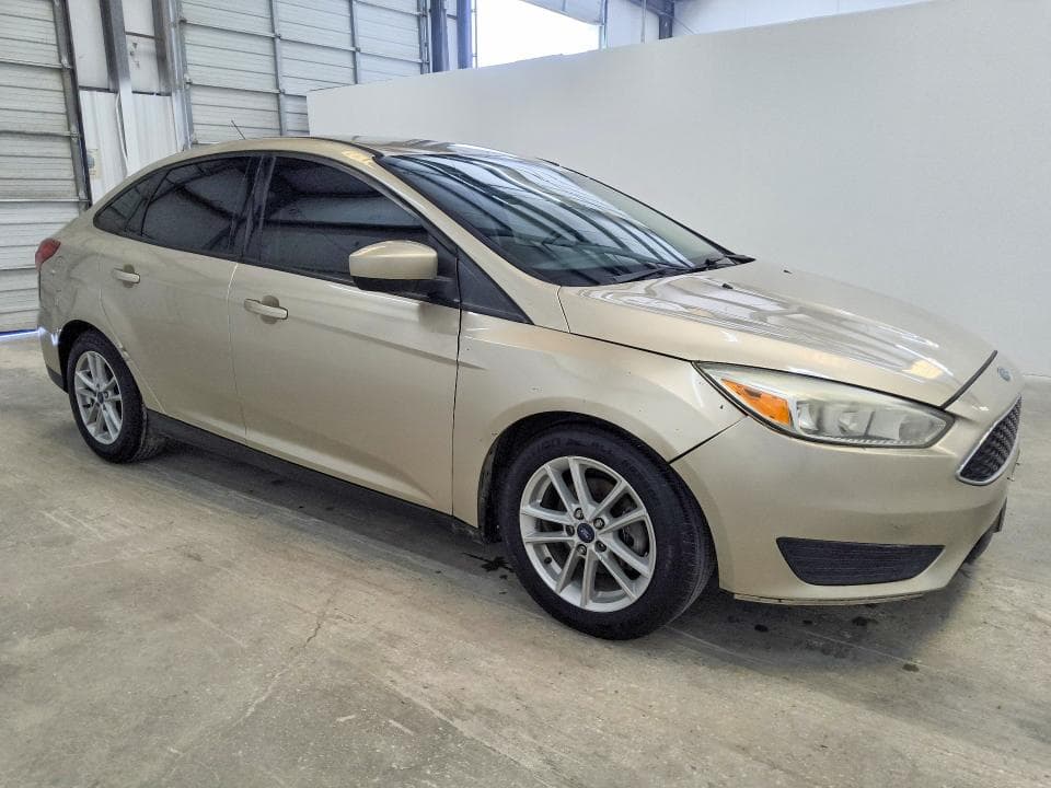 2018 FORD FOCUS SE 4