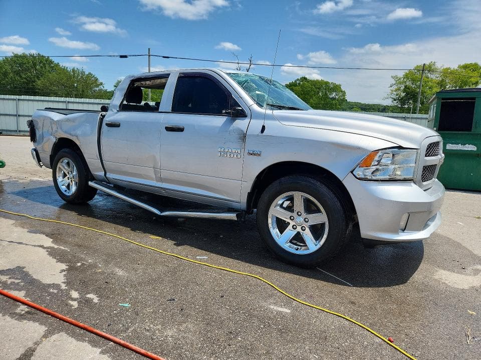 2017 RAM 1500 ST 4