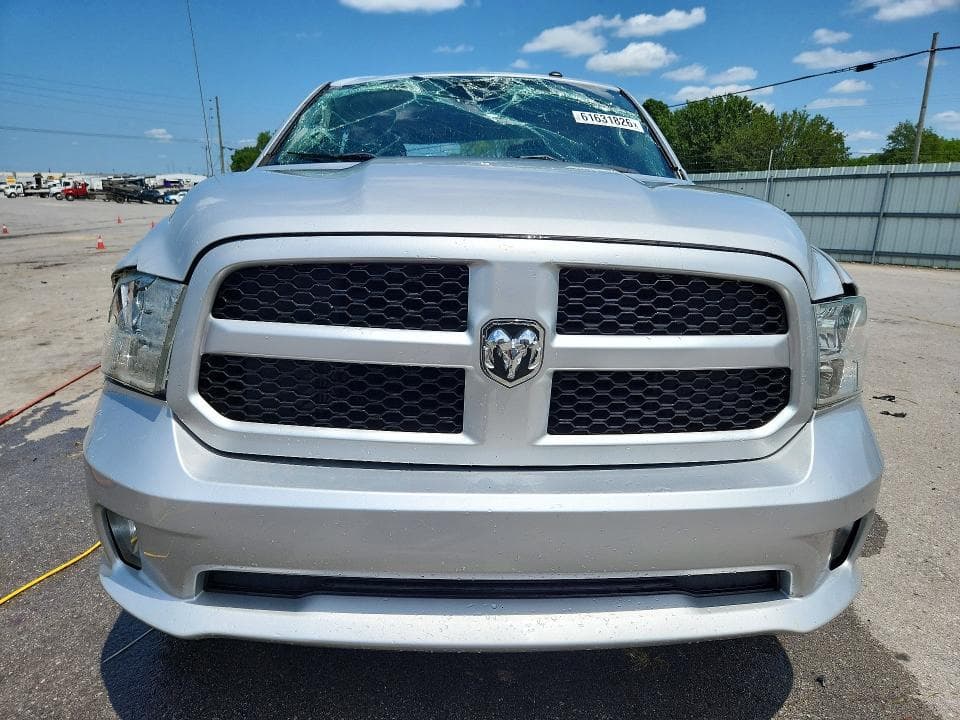 2017 RAM 1500 ST 5