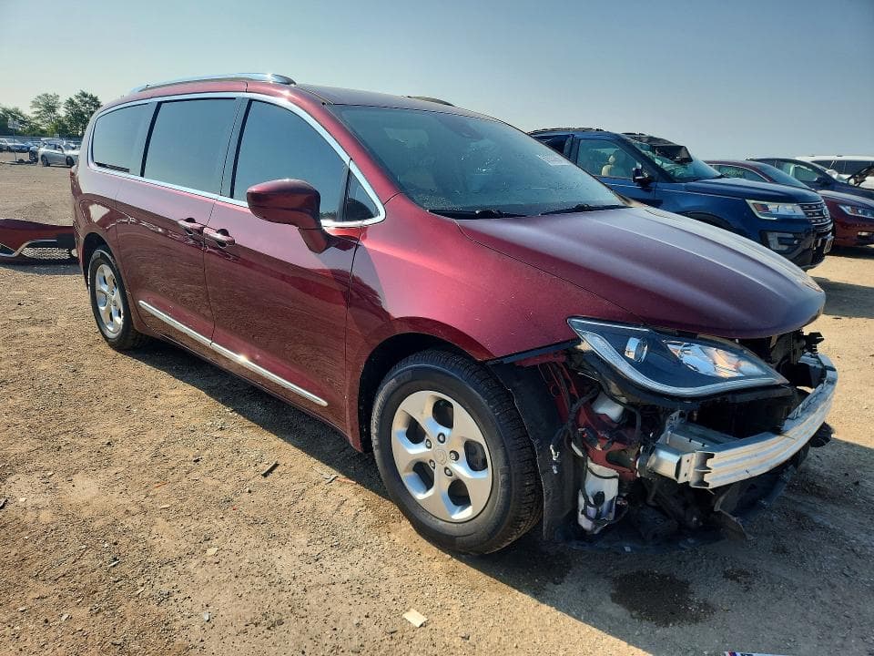 2017 CHRYSLER PACIFICA TOURING L PLUS 4