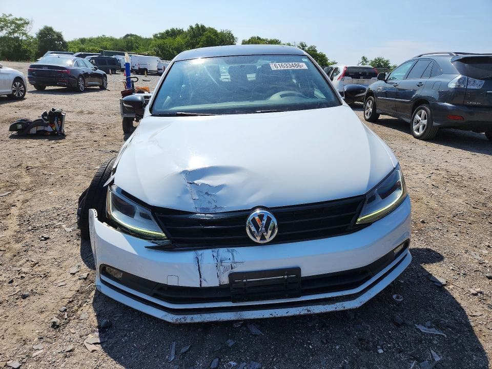 2018 VOLKSWAGEN JETTA SPORT 5