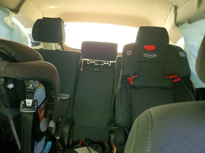 2017 KIA SORENTO LX V6 10