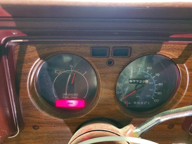 1976 CHEVROLET MONTE CARLO 9