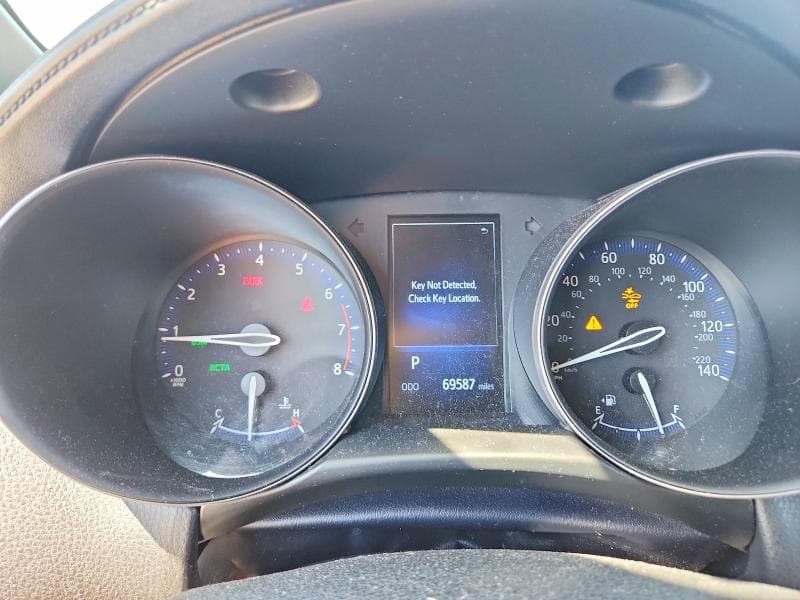 2018 TOYOTA C-HR XLE PREMIUM 9