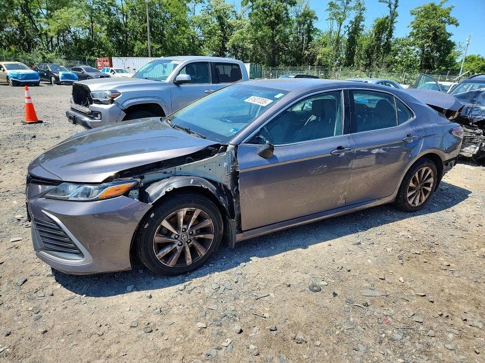 2023 TOYOTA CAMRY LE - 1