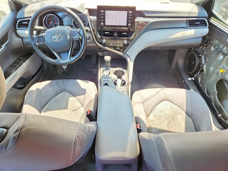 2023 TOYOTA CAMRY LE 8