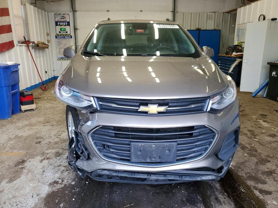2022 CHEVROLET TRAX 1LT 5