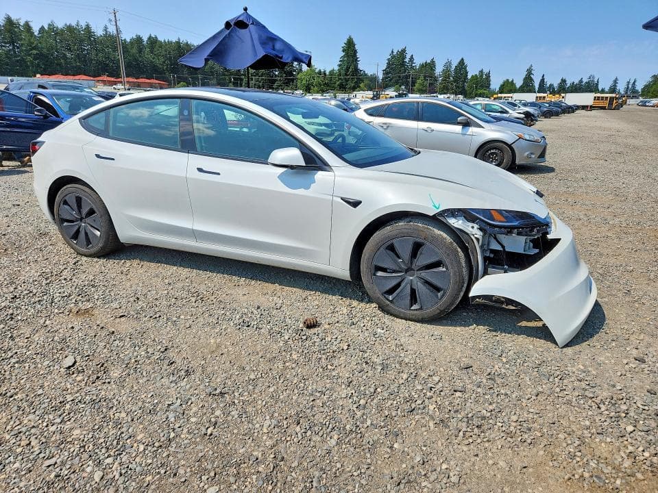 2025 TESLA MODEL 3 4
