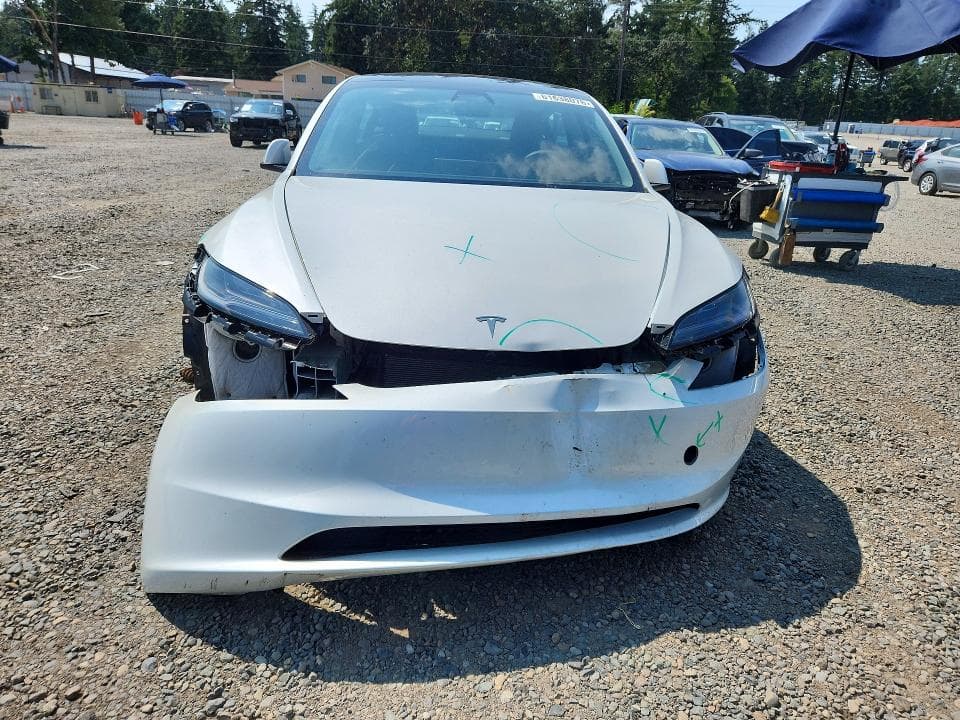 2025 TESLA MODEL 3 5