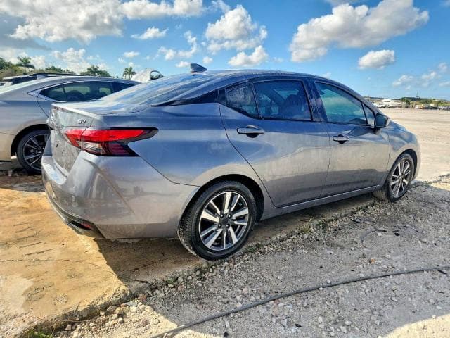 2021 NISSAN VERSA SV SV 3