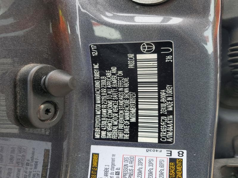 2018 TOYOTA C-HR XLE PREMIUM 13