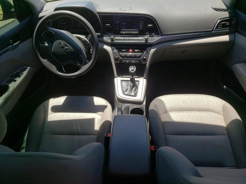 2018 HYUNDAI ELANTRA SE SE 8