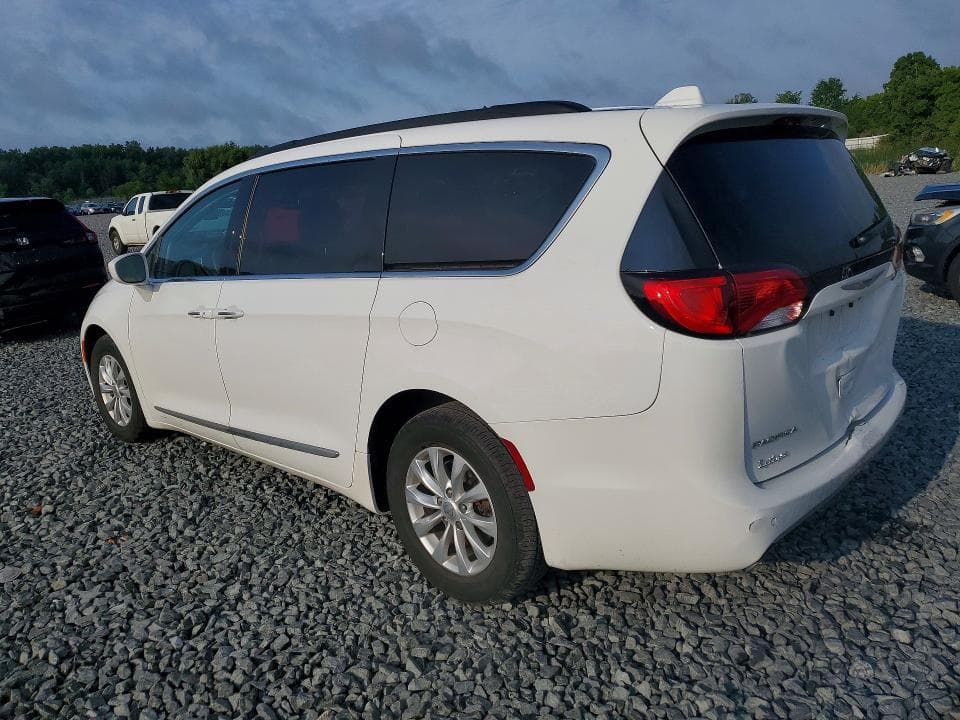 2017 CHRYSLER PACIFICA TOURING L 2