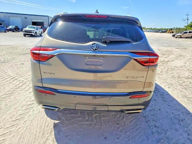 2018 BUICK ENCLAVE ESSENCE ESSENCE 6