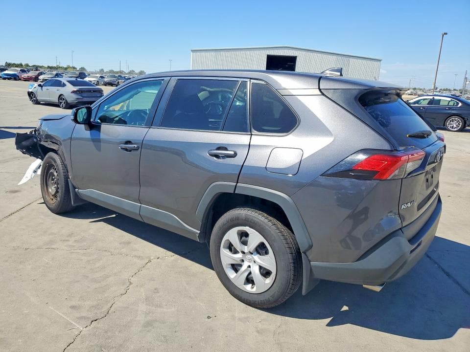 2023 TOYOTA RAV4 LE 2