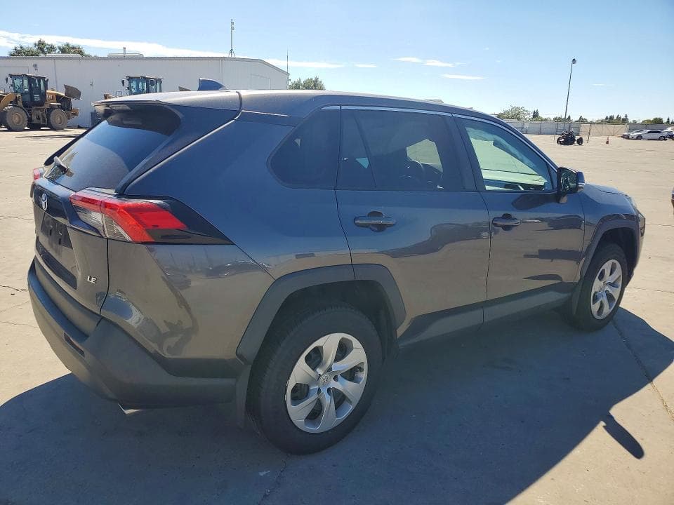 2023 TOYOTA RAV4 LE 3