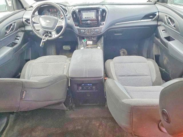 2018 CHEVROLET TRAVERSE LT LT 8