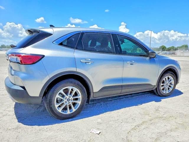 2022 FORD ESCAPE SE SE 3
