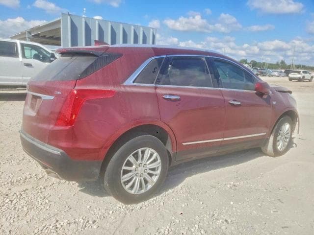 2017 CADILLAC XT5 3