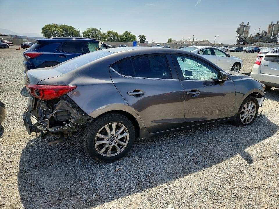 2017 MAZDA 3 SPORT 3