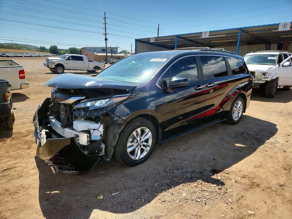 2024 TOYOTA SIENNA XLE 7-PASSENGER - 1