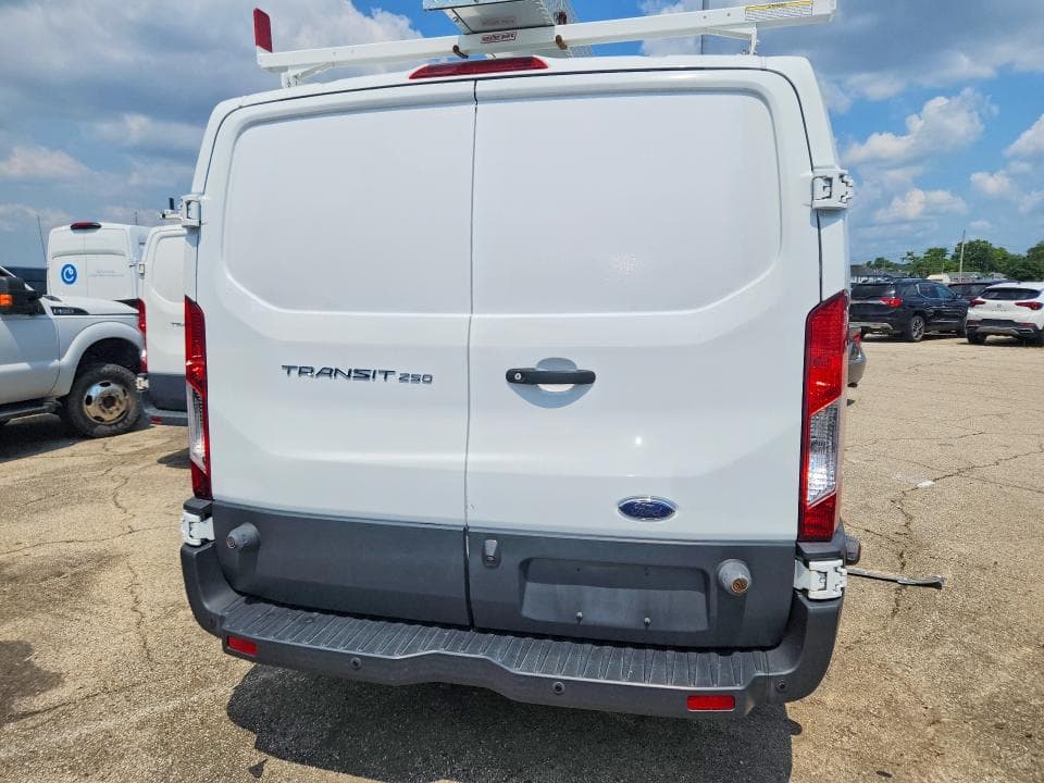 2018 FORD TRANSIT T- - DELIVERY VAN 6
