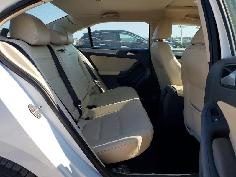 2017 VOLKSWAGEN JETTA SE 11
