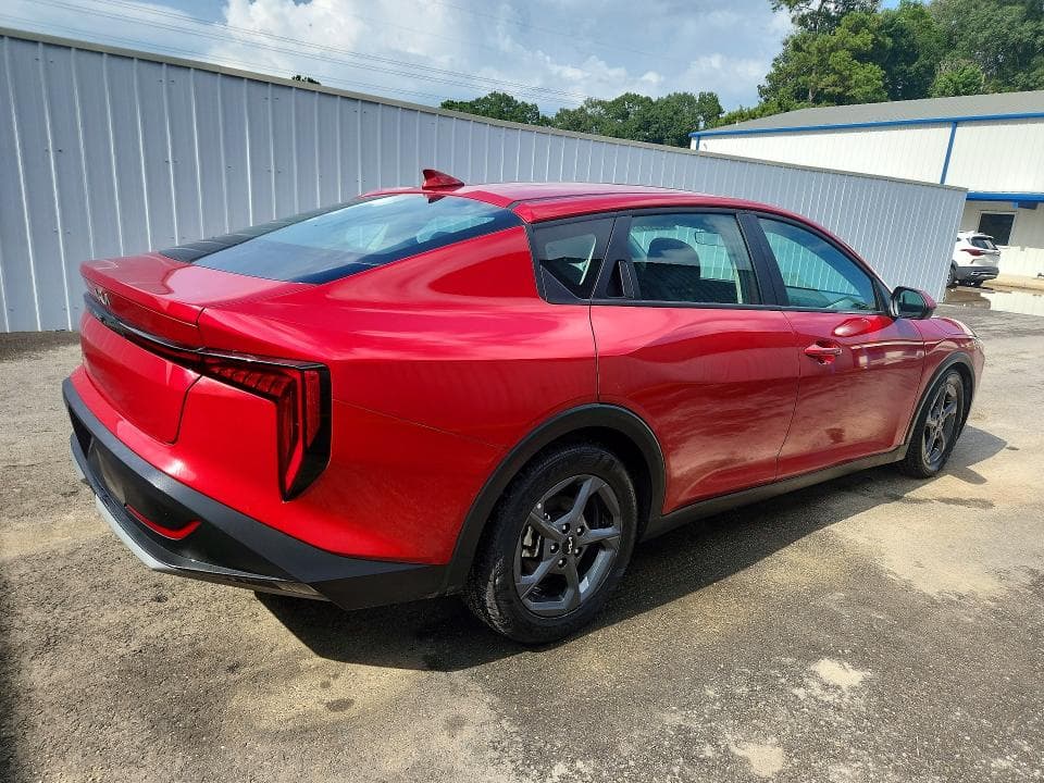 2025 KIA K4 LXS 3