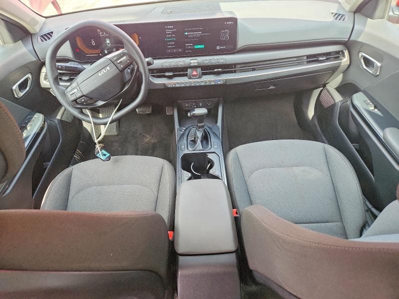 2025 KIA K4 LXS 8