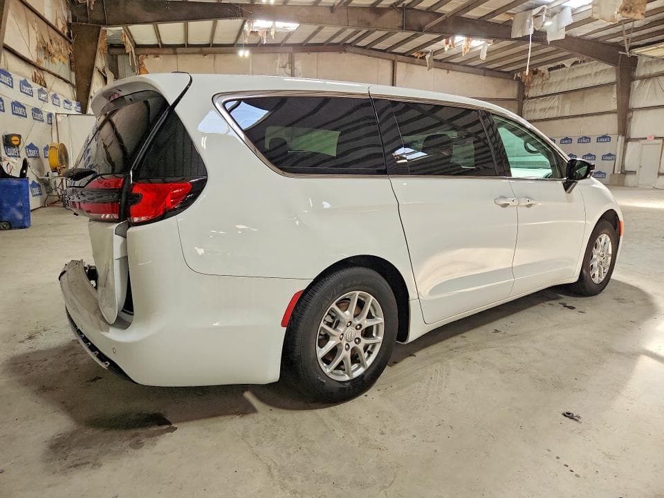 2026 CHRYSLER PACIFICA SELECT 3