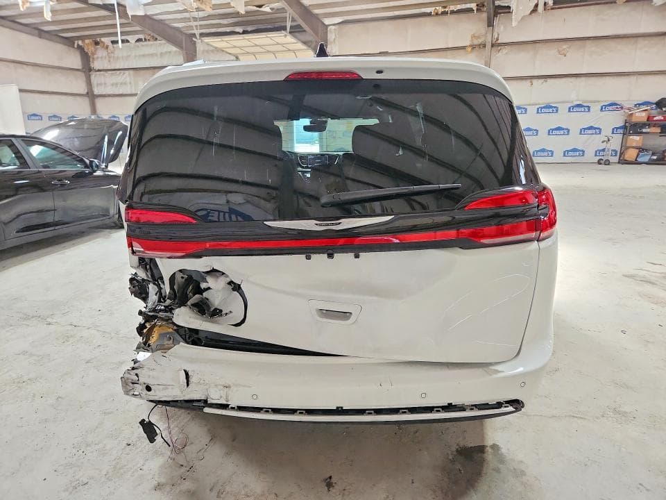 2026 CHRYSLER PACIFICA SELECT 6