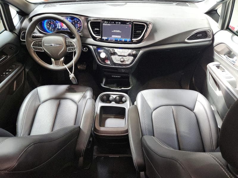 2026 CHRYSLER PACIFICA SELECT 8