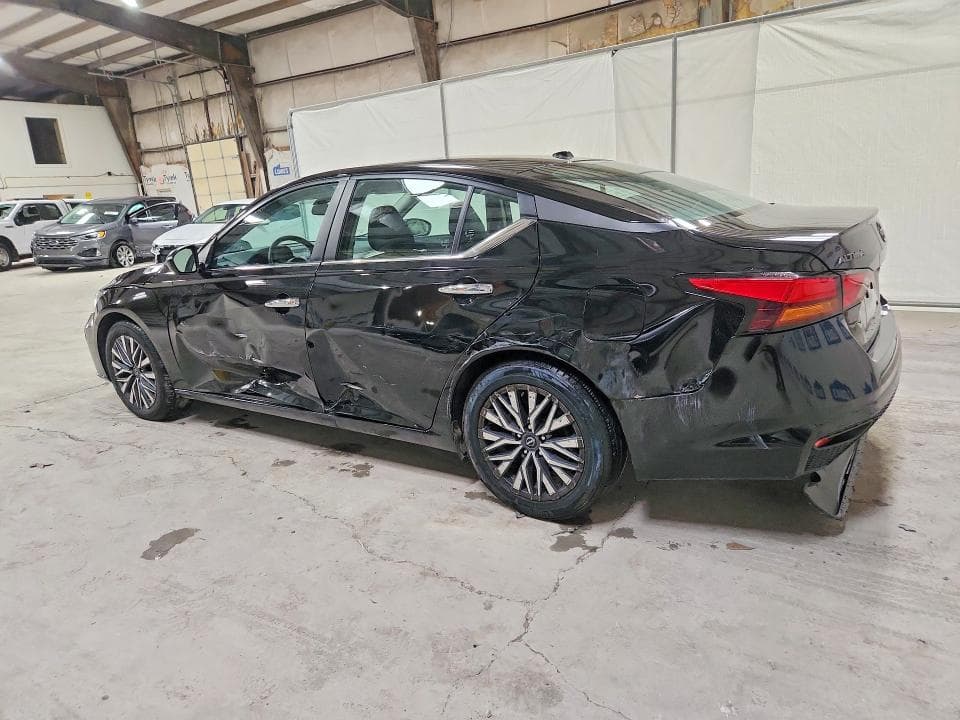 2025 NISSAN ALTIMA SV 2