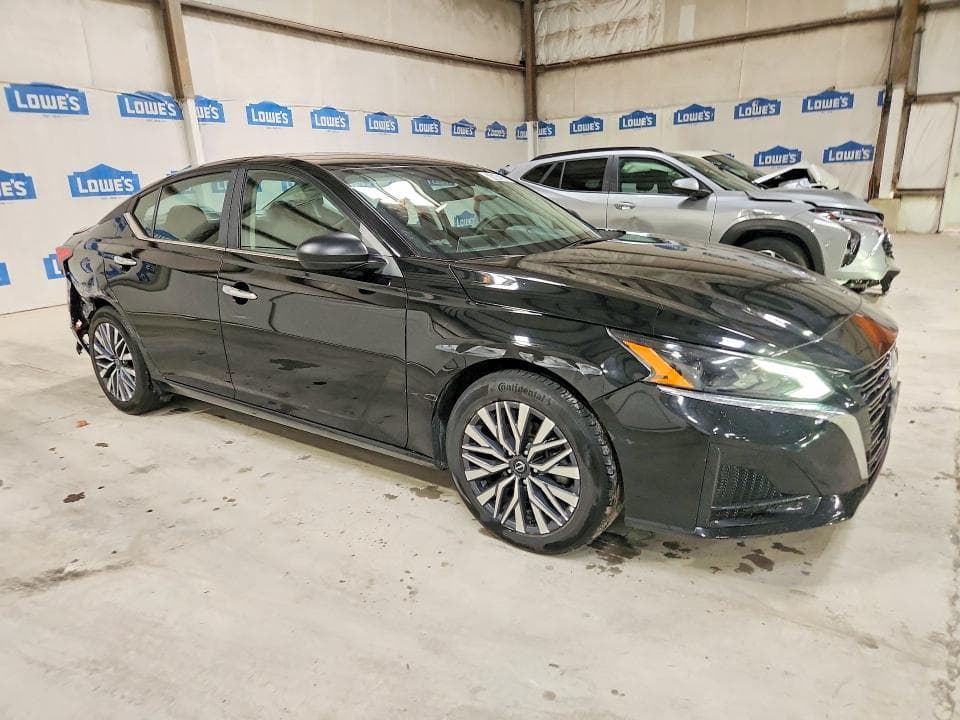 2025 NISSAN ALTIMA SV 4